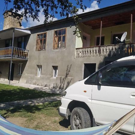 Guest House Adelina Mestia Bagian luar foto