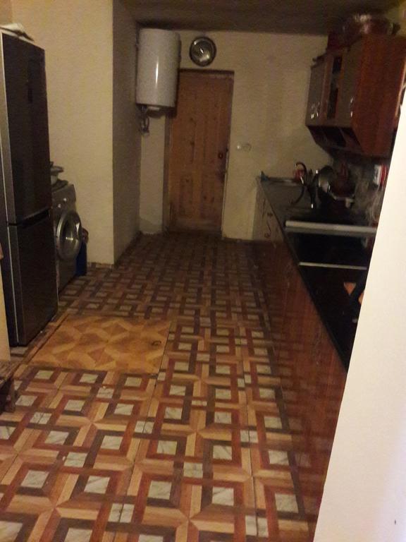 Guest House Adelina Mestia Bagian luar foto