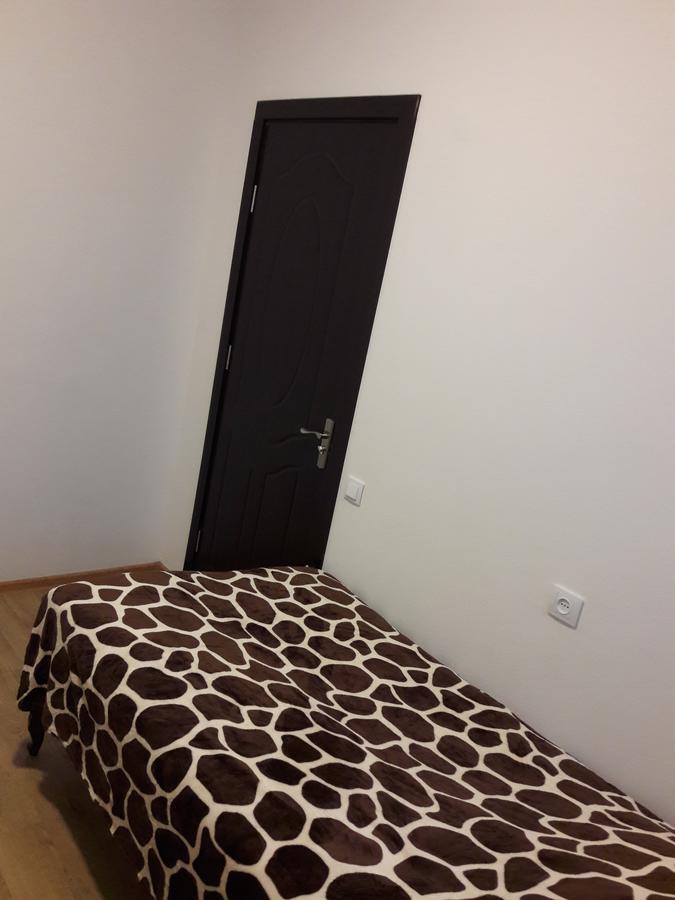 Guest House Adelina Mestia Bagian luar foto