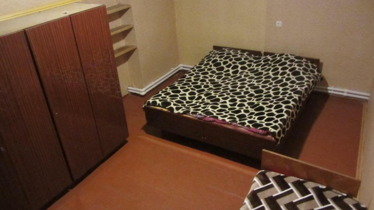 Guest House Adelina Mestia Bagian luar foto